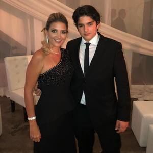 Meet your Posher, Sonia